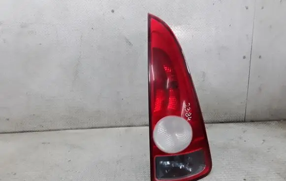 Renault Espace - Grand espace IV Rear/tail lights 8200027152