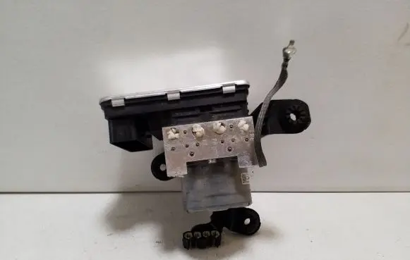 Volvo XC60 ABS Pump 32214803 32214772