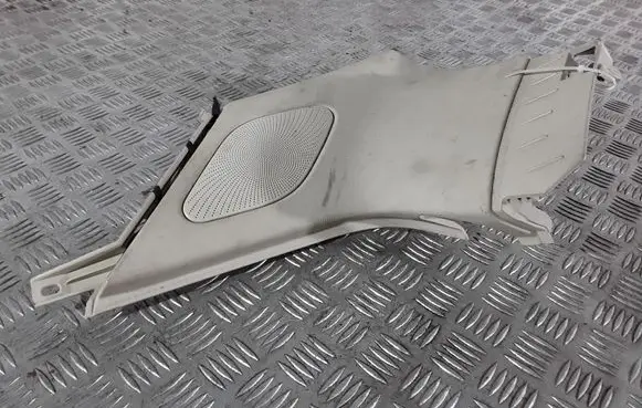 Audi Q5 SQ5 (D)pillar trim (top) 8R0867246