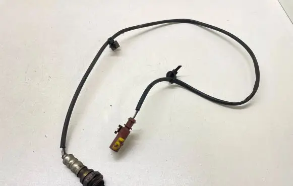 Audi A6 S6 C6 4F Lambda probe sensor 06E906265D