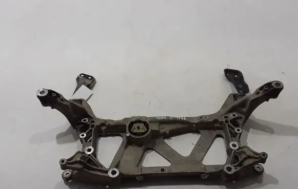Volkswagen PASSAT B8 Front subframe 3Q0199369D