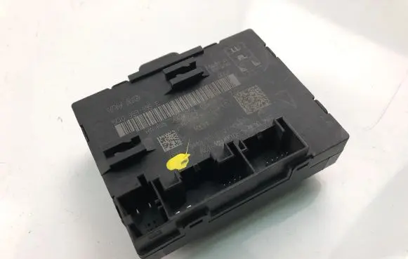 Audi A3 S3 8V Other control units/modules 5Q0959395E