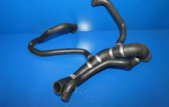 Volvo S90, V90 Engine coolant pipe/hose 31686003