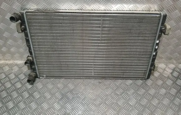 Audi TT Mk1 Coolant radiator