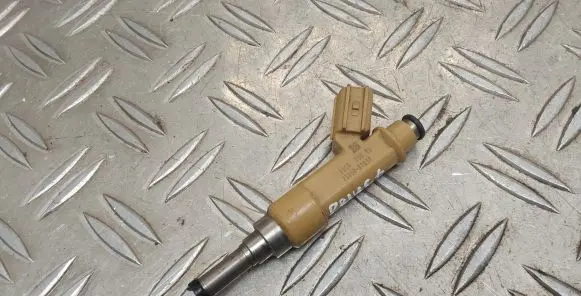 Fuel injector