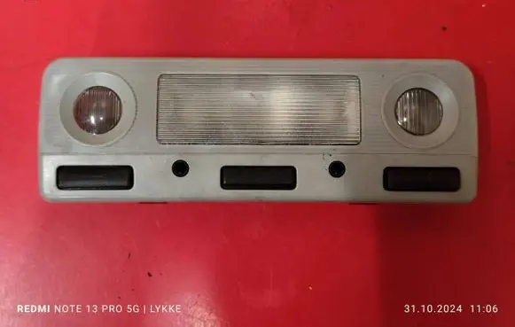 BMW 5 E39 Front seat light 8369511