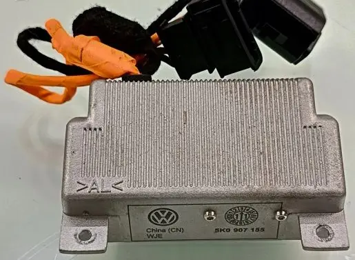 Volkswagen Golf VI Headlight ballast module Xenon 5K0907155