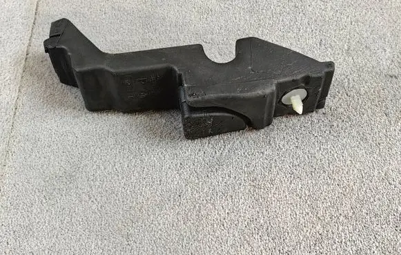 Volkswagen Arteon Other engine bay part 3G8864760
