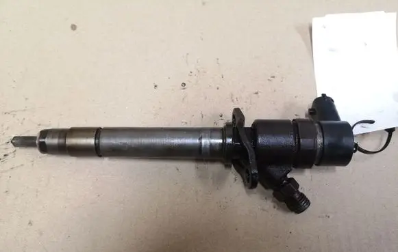Volvo XC90 Fuel injector 0445110078