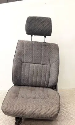 Toyota Land Cruiser (BJ70) Front passenger seat 