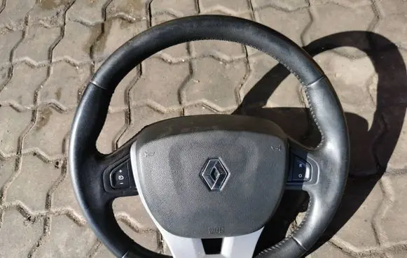 Renault Laguna III Steering wheel 484309781R