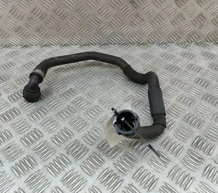 BMW X5 F15 Engine coolant pipe/hose 7644103