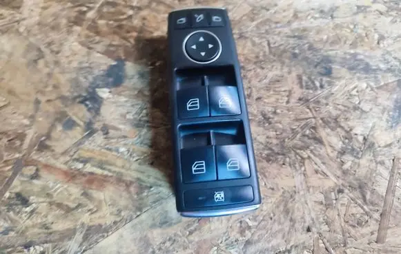 Mercedes-Benz E W212 Electric window control switch A2129056100
