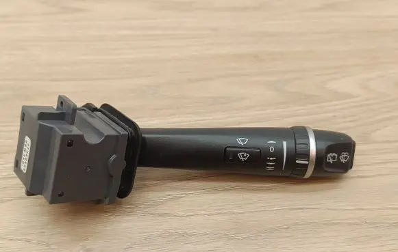 Volvo XC90 Wiper control stalk 31268565 08W35D