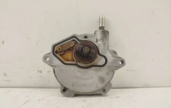 Mercedes-Benz C W203 Vacuum pump A2712300465 270302G4