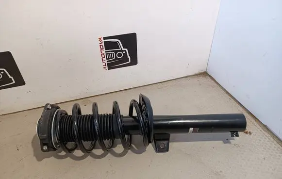 Volkswagen PASSAT B7 Front shock absorber with coil spring 3AA413031M 3C0413031AA 3C0413031A