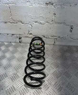 Volkswagen Polo V 6R Rear coil spring