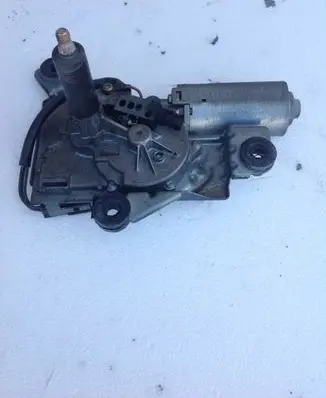 Mitsubishi Carisma Rear window wiper motor 0390206517