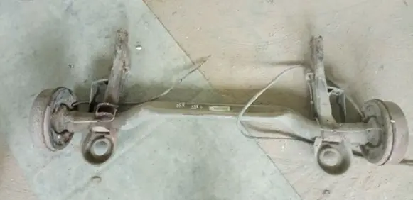 Peugeot Expert Rear axle beam 