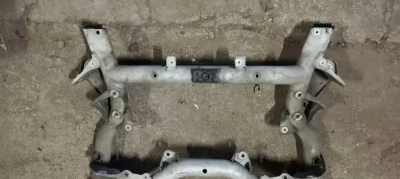 Mercedes-Benz CLS C218 X218 Front subframe A218628012