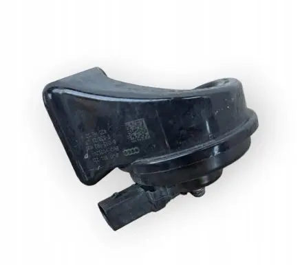 Audi A4 S4 B9 Horn signal 8W0951221