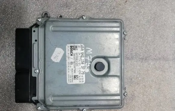 Mercedes-Benz ML W164 Engine control unit/module A6421503779