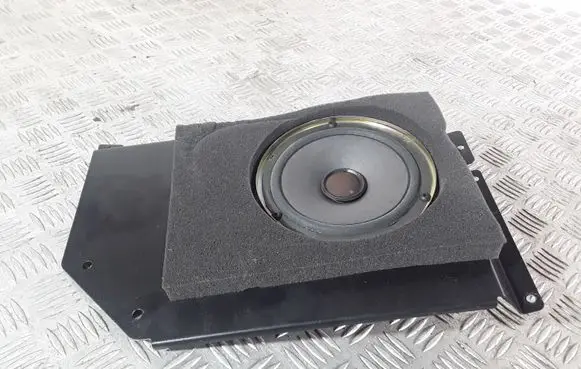 Aston Martin DB7 Subwoofer speaker 91600426301 DAC11072