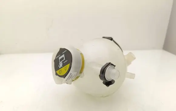 Volvo V60 Coolant expansion tank/reservoir 31368276 BQ6KA