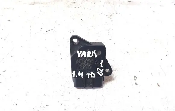 Toyota Yaris Verso Mass air flow meter 2220430010