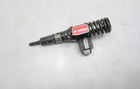 Fuel injector