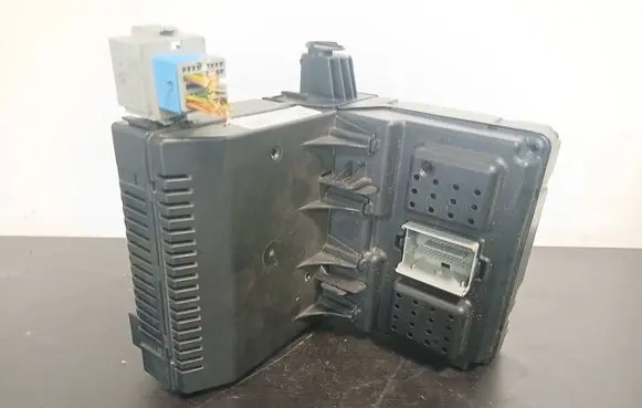 Volvo XC90 Comfort/convenience module 12243769 05W124