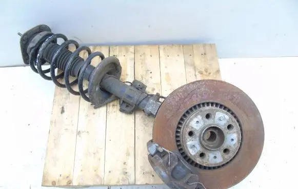 Volvo V70 Front wheel hub spindle knuckle