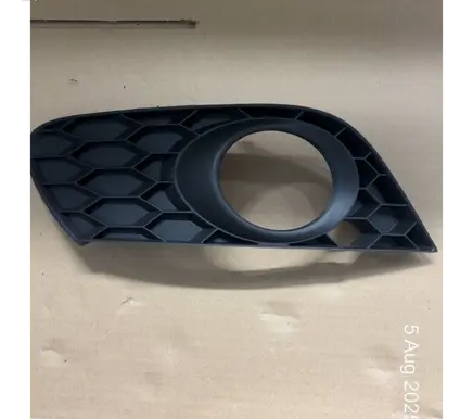Skoda Octavia Mk2 (1Z) Front grill 1z0807367c