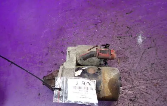 Mitsubishi Colt Starter motor M002T44781