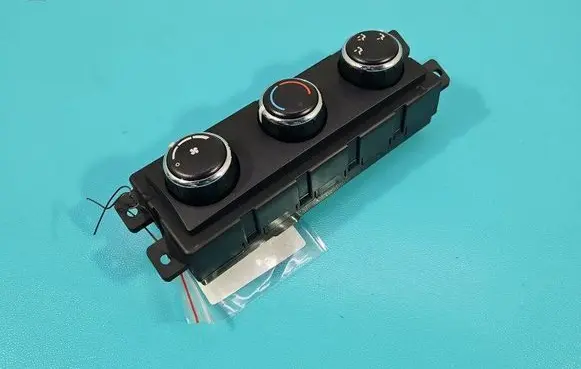 Chrysler Voyager Climate control/heater control trim 55111810AD IMPRK1439300