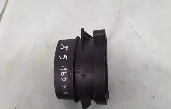 BMW X5 E53 Mass air flow meter 7788744 13627788744