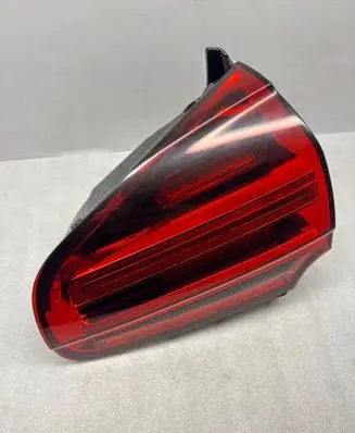 Porsche Cayenne (92A) Tailgate rear/tail lights 7P5945308F 90053374 800033746982