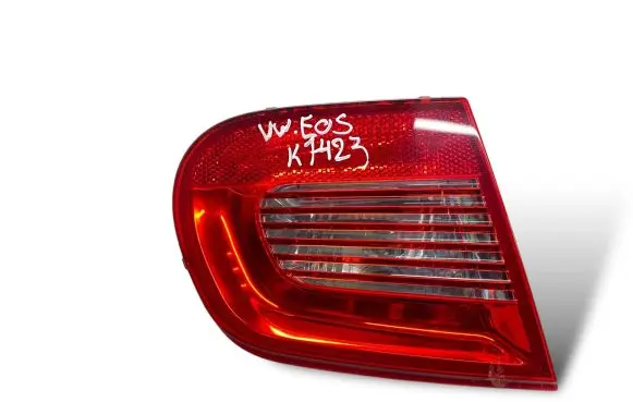 Volkswagen Eos Tailgate rear/tail lights 009247030002