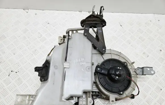Interior heater climate box assembly