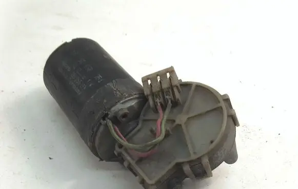 Volkswagen Golf II Front wiper linkage and motor 191955113