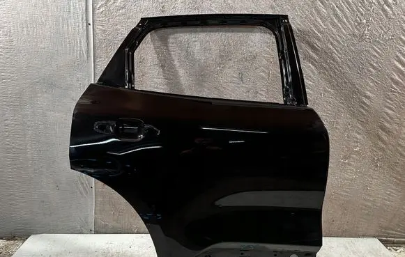 Ford Kuga III Rear door