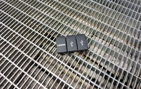 Honda Odyssey USB socket connector 