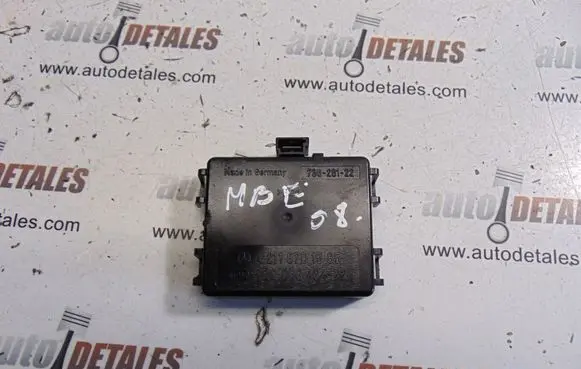 Mercedes-Benz E W211 Rain sensor A2118701585