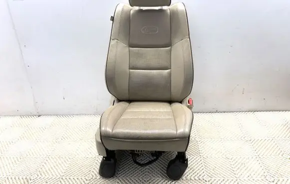 Jeep Grand Cherokee Front passenger seat 