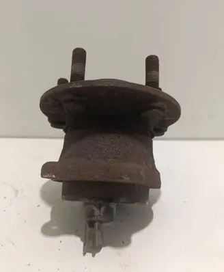 Ford Connect Rear wheel hub