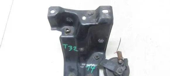 Nissan X-Trail T32 Horn signal 256204CC0A