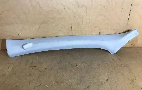 (B) pillar trim (top)