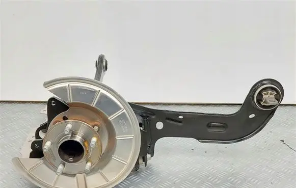 Ford Kuga III Stub axle LX615A968BED