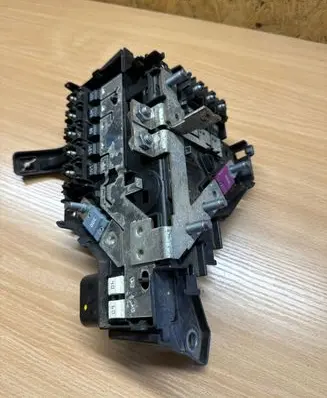 Mercedes-Benz C W205 Fuse module A2055402250 091120 160528