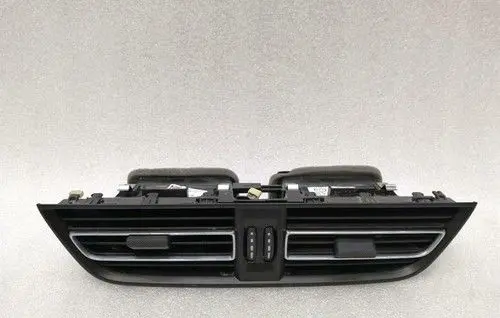 Porsche Macan (95B) Dash center air vent grill 95B819110D